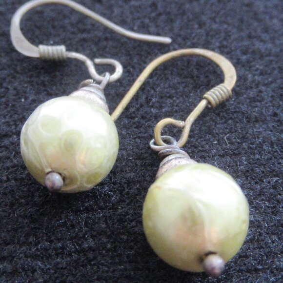 Green faux Pearl Earrings, Dangle, Light Iridescent Olive Green, Vintage, 8mm - Picture 8 of 8